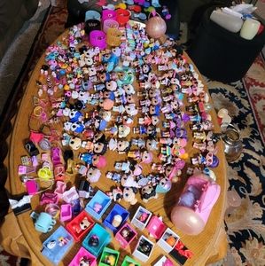 Lol dolls and accessories huge lot